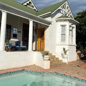 Heath - Private Apartment