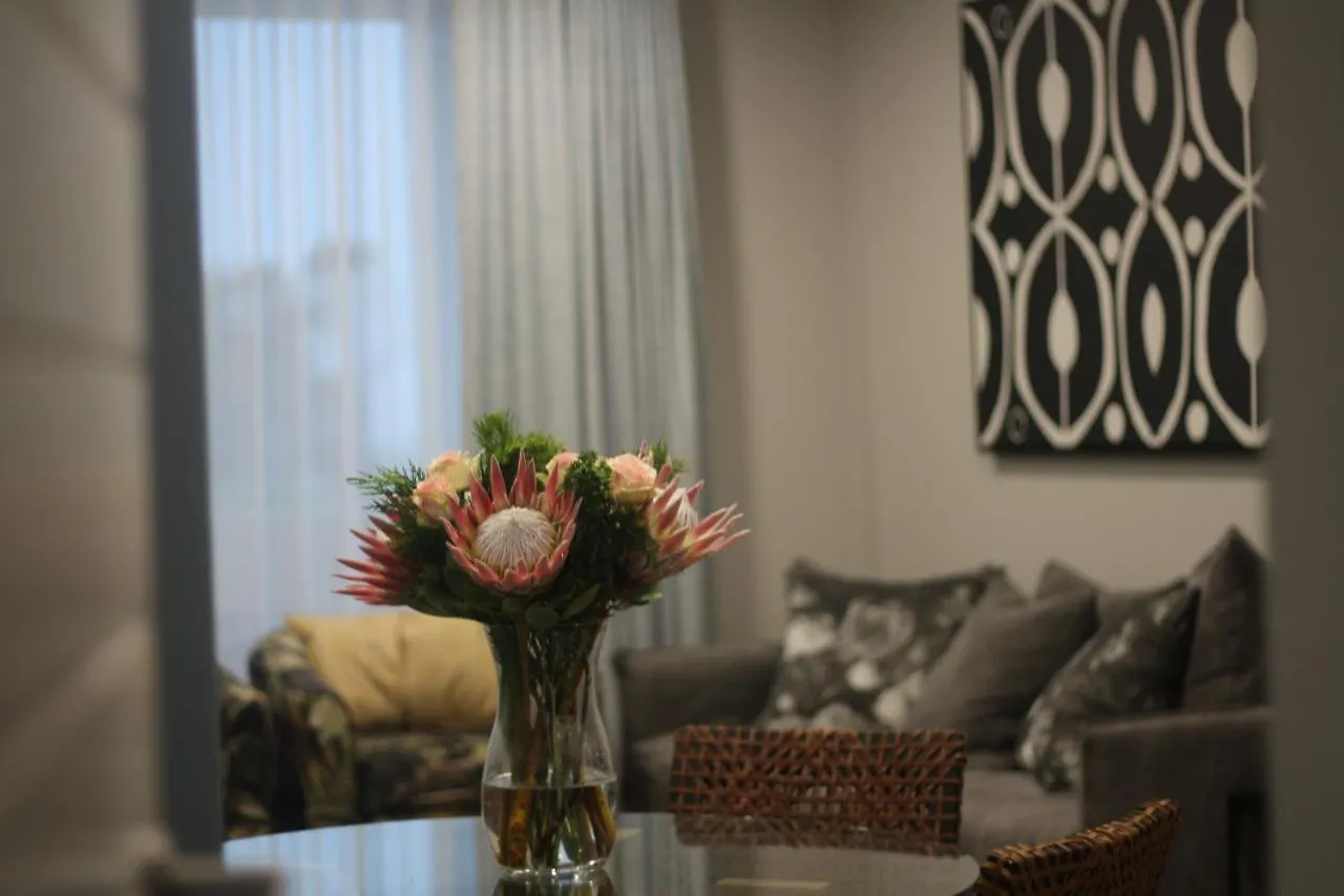 Bella Mare, Miyabell, Summerstrand, Port Elizabeth Apartment